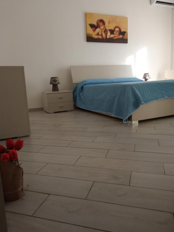 Family Apartment 布林迪西 外观 照片